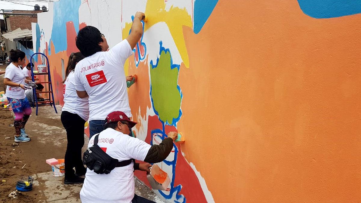 PETROPERÚ recupera espacio público mediante el arte urbano