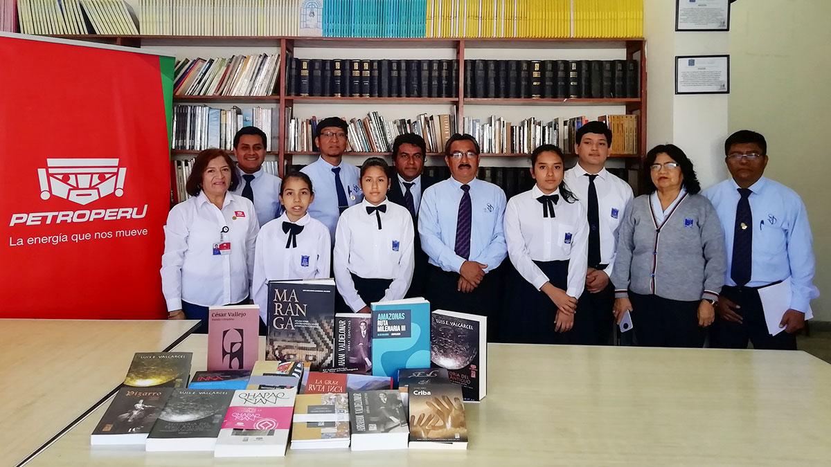 PETROPERÚ promueve la lectura con entrega de libros Copé en Piura