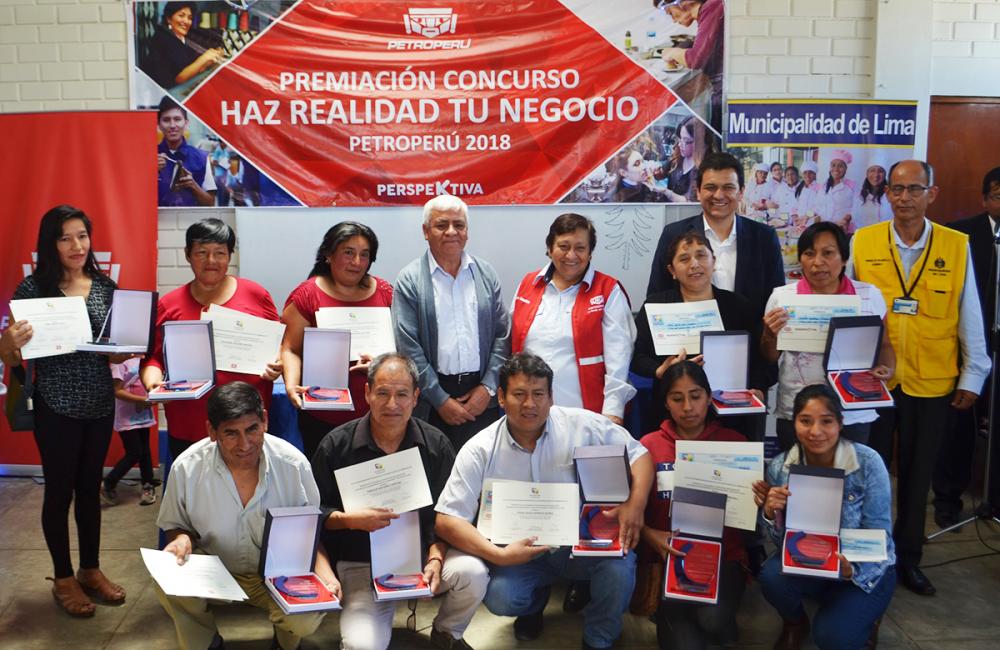 We promote business entrepreneurship in the neighbors of Villa El Salvador