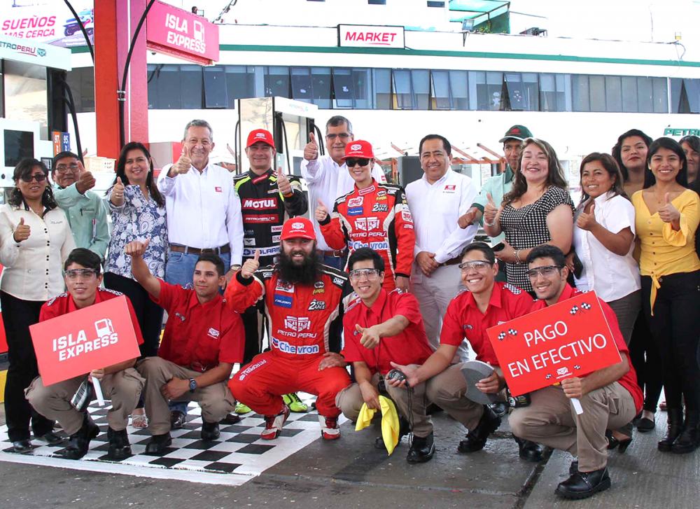 PETROPERÚ inaugura dos islas express camino a las playas del sur