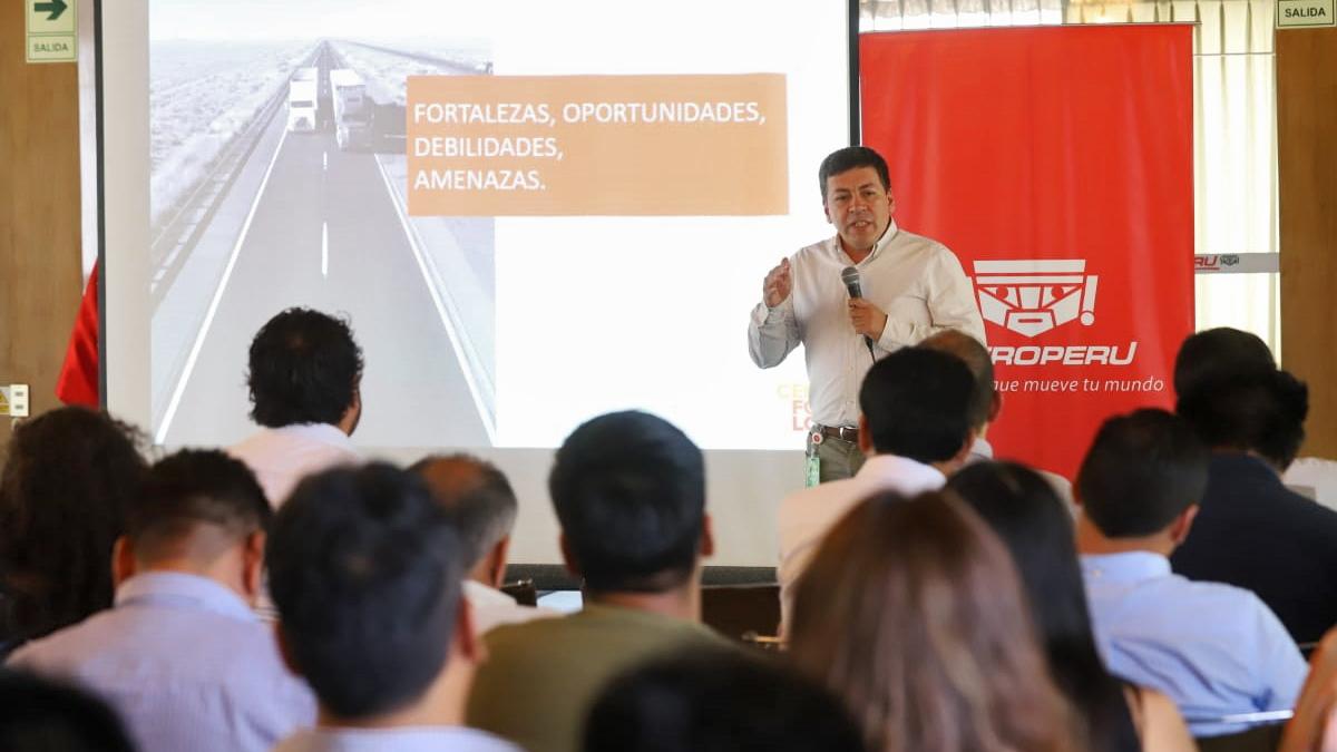 Se realiza capacitación en seguridad vial en PETROPERÚ