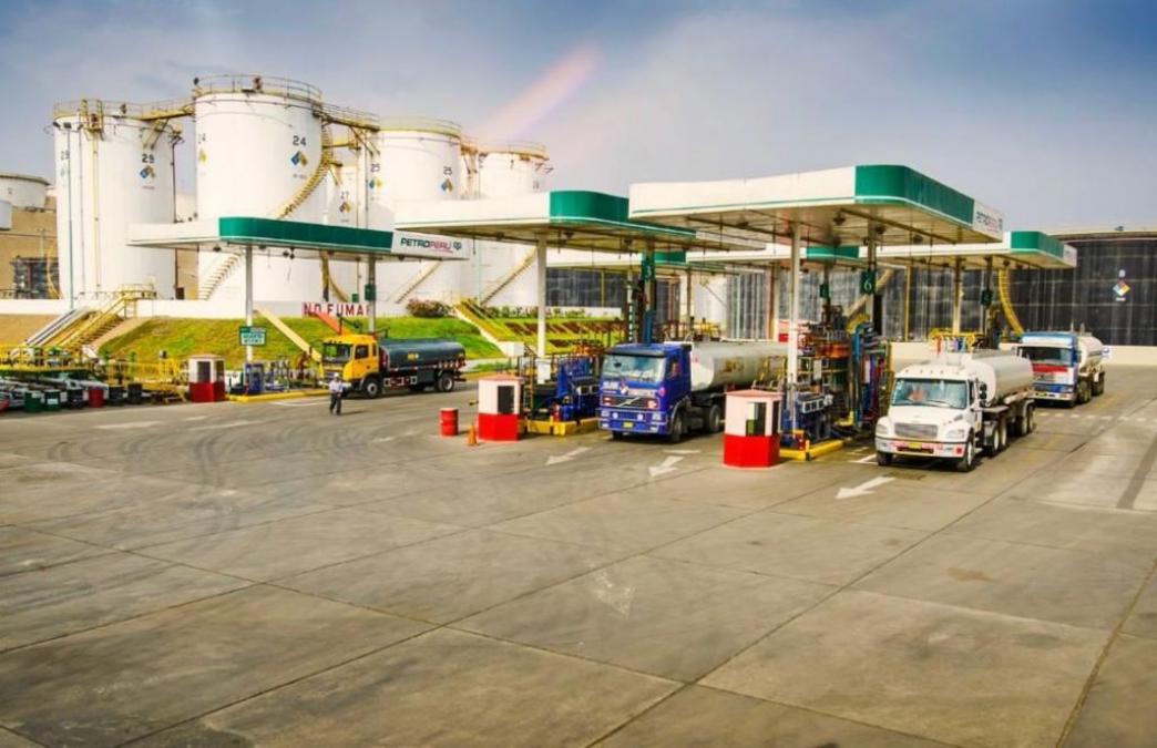 PETROPERÚ informa sobre los precios de los combustibles