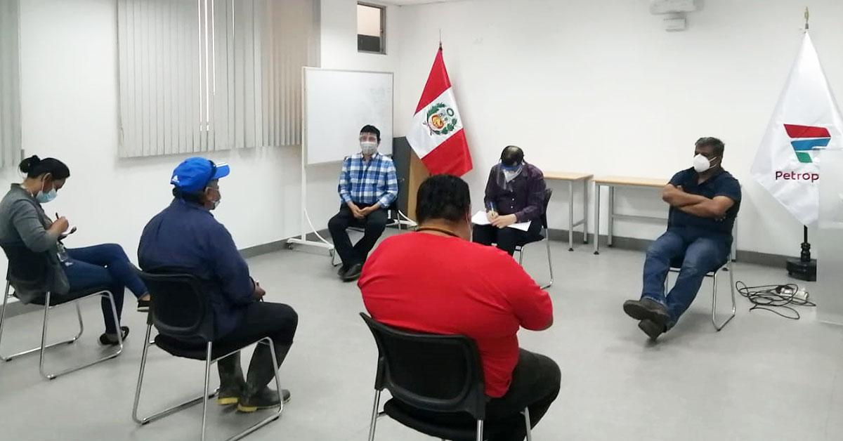 PETROPERÚ dialoga con transportistas de Iquitos