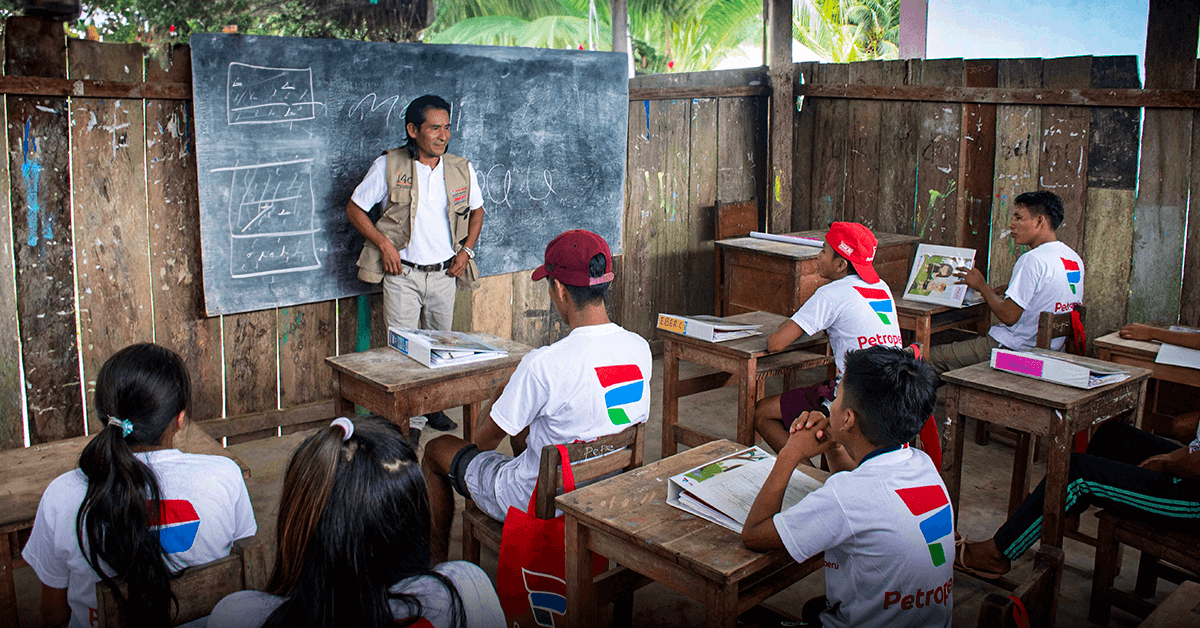 Petroperú reinforces learning in students from the jungle