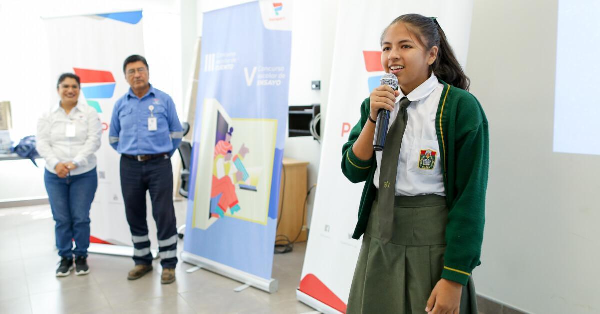 Petroperú awards winners of the school story and essay contest in Talara