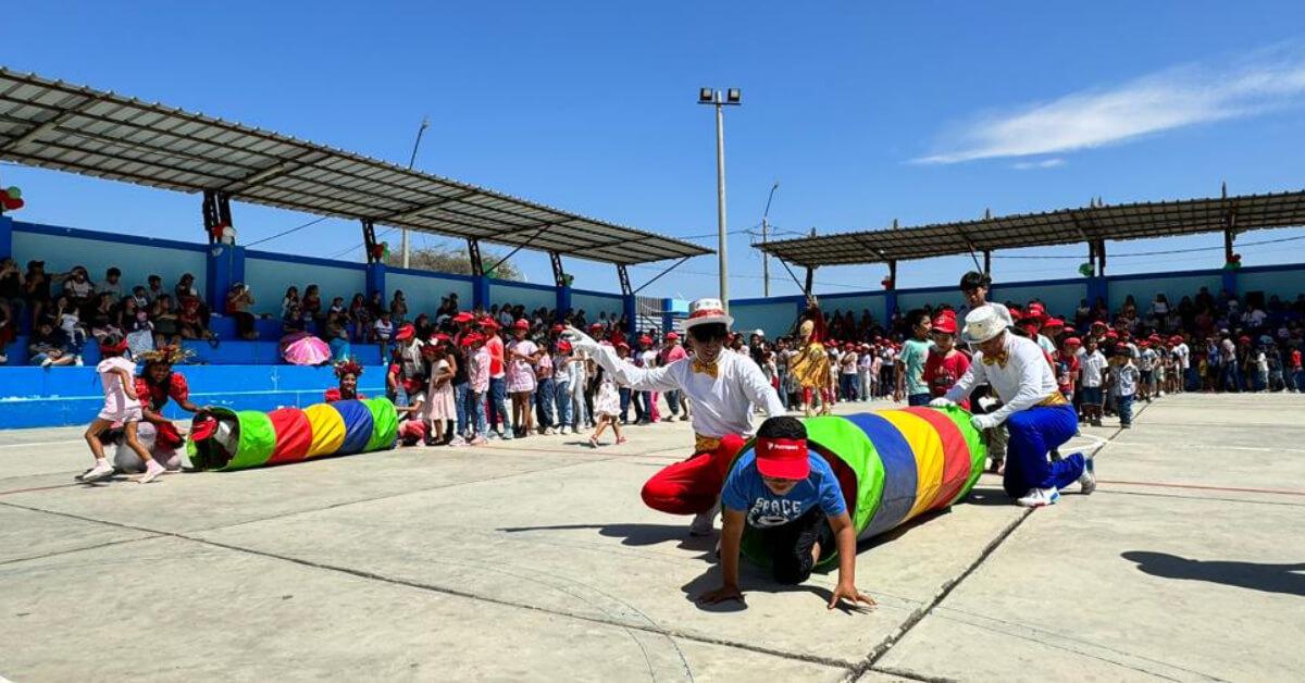 Petroperú celebra la Navidad con  miles de niños de Talara