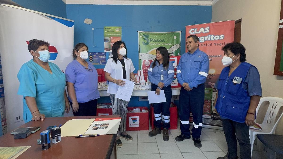 Petroperú entrega medicamentos a Centro de Salud Negritos