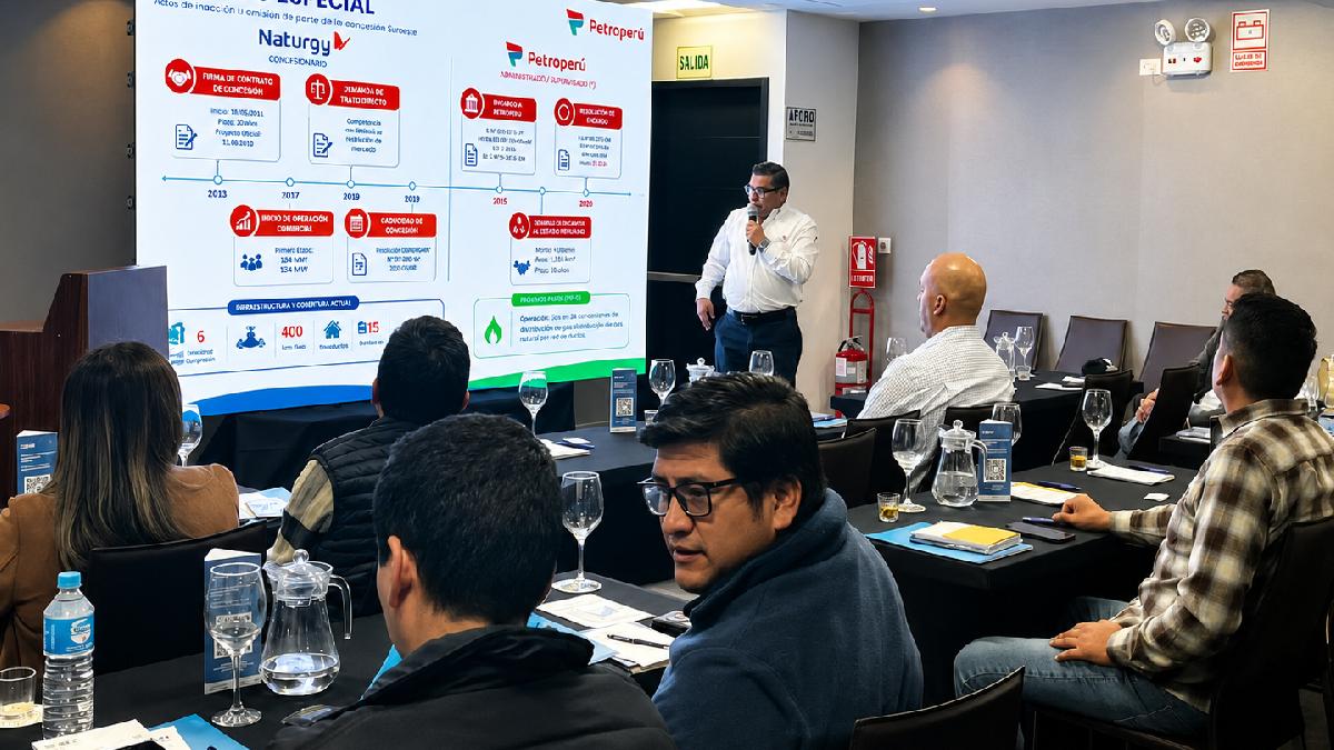 Petroperú presenta propuesta para diversificar la oferta energética de las estaciones de servicio en el sur del país mediante GNV