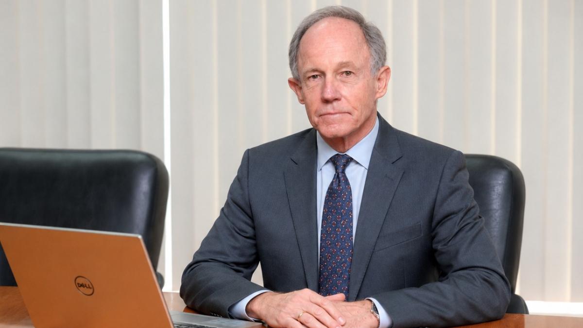 Economista Oliver Stark es designado presidente del Directorio de Petroperú