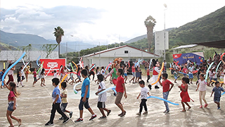 PETROPERÚ celebró Navidad con 15 mil niños de comunidades vecinas al Oleoducto