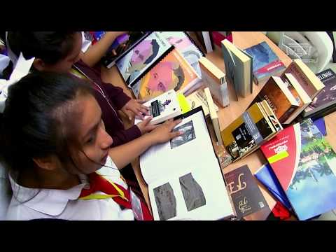 PETROPERÚ entregó libros Copé a bibliotecas en Pucallpa