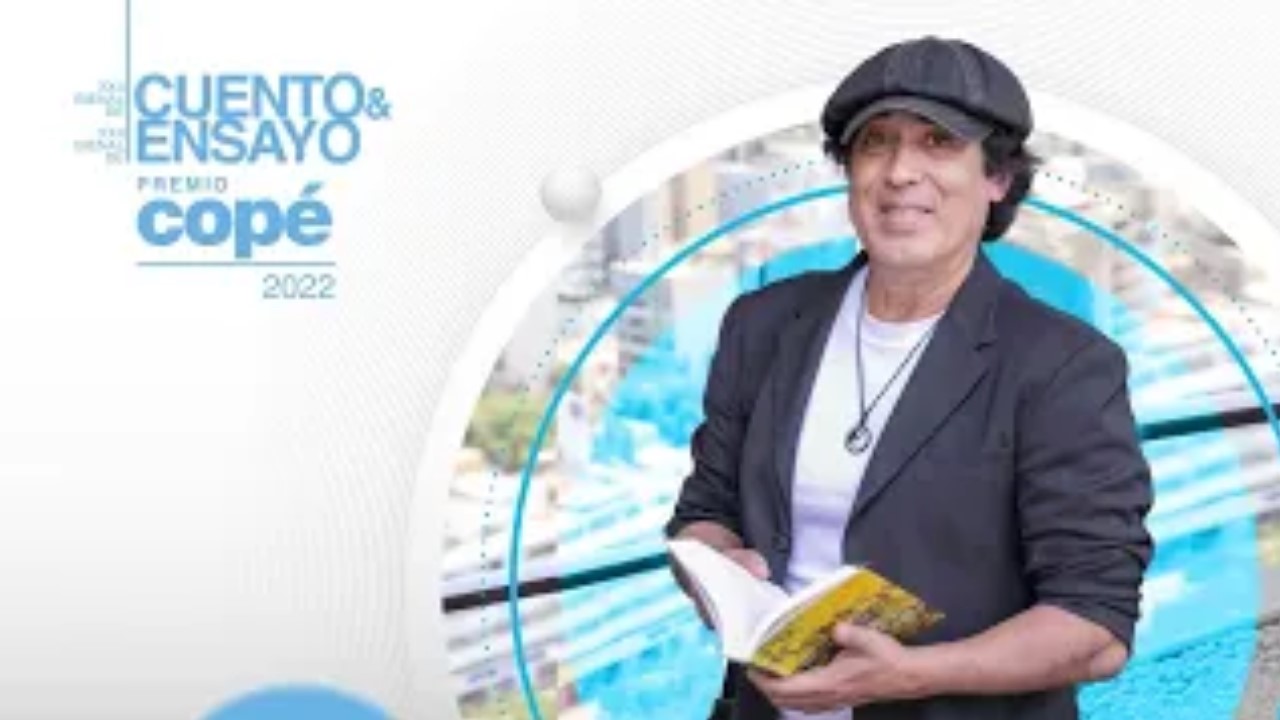 Reynaldo Santa Cruz - Premio Copé Bronce de Ensayo 2022