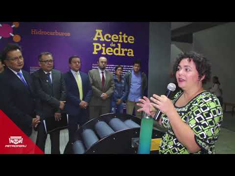 Inauguración de la muestra Aceite de Piedra en Piura