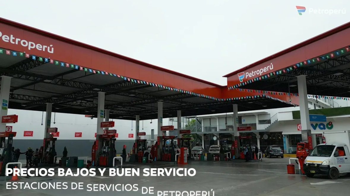Precios bajos y buen servicio en las estaciones de servicios de Petroperú