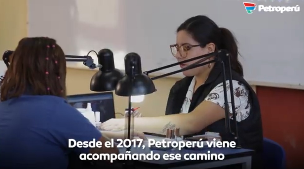 Petroperú capacita a mujeres talareñas